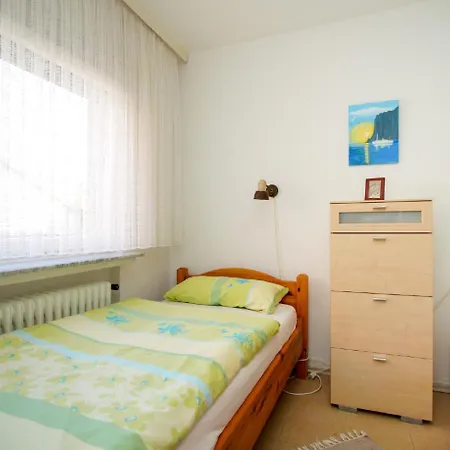 Vakantiewoning 40m2 Met Terras Het Zuiden